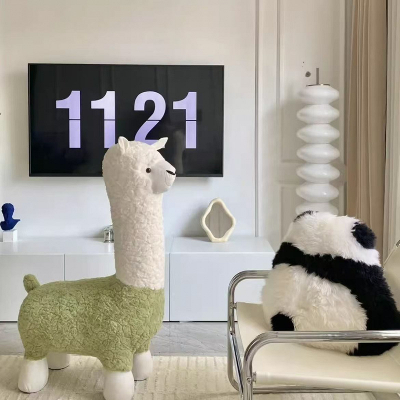 Alpaca stool, Internet celebrity creative large living room, floor-to-ceiling ornaments, plush animal seats, moving to a new home