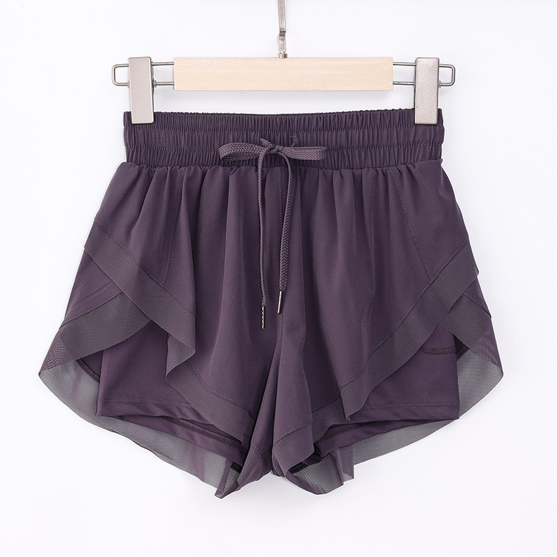 2025 New Breathable Loose Sports Shorts for Women Summer Anti-Exposure Three-Point Yoga Shorts Elastic Hip Lift Slim Fit