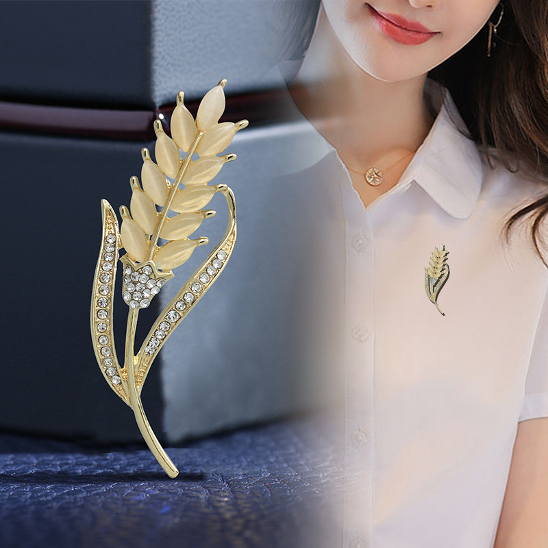 Brooch women's wholesale high-end wheat ear corsage niche design sense anti-exposure pin buckle suit fixed clothing accessories
