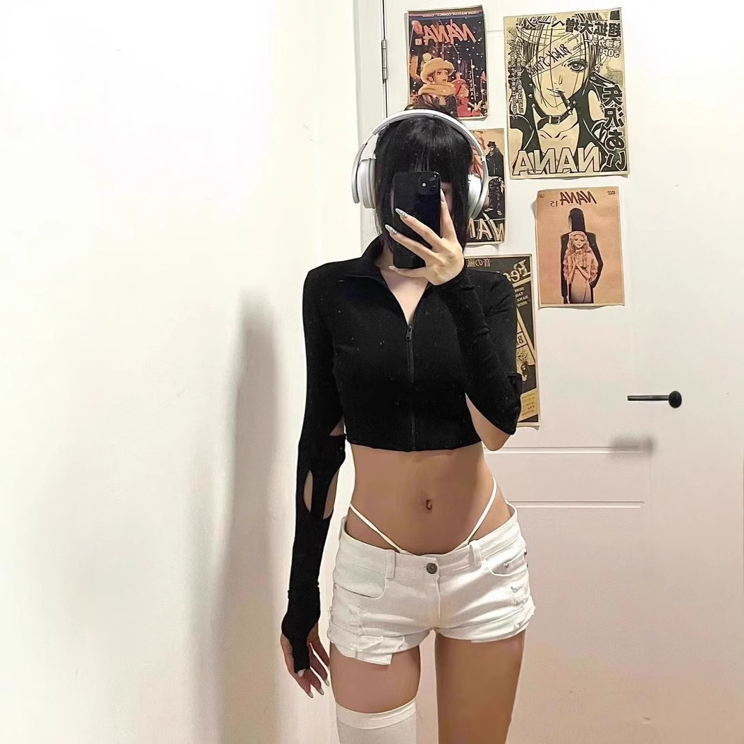 Picture of American Hot girl sexy low waist hip lifting Denim Super shorts women's 2024 Summer new slim slimming wide leg hot pants