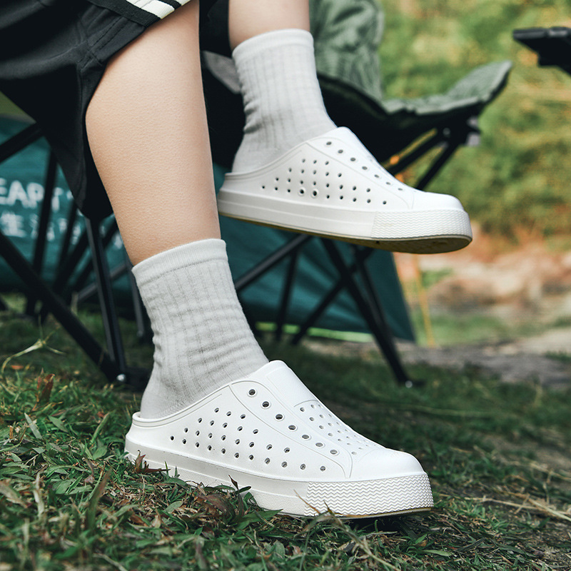 Summer Outwear Hole Shoes for Boys and Girls Casual Breathable Soft Bottom Non-slip Hollow Wading Sandals and Slippers Children's Shoes