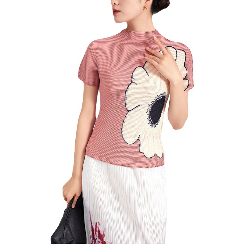 high quality Pleated Short-sleeved T-shirt Women's Simple Stretch Printed Slim-fit All-match Miyake Top T-shirt for Commuter