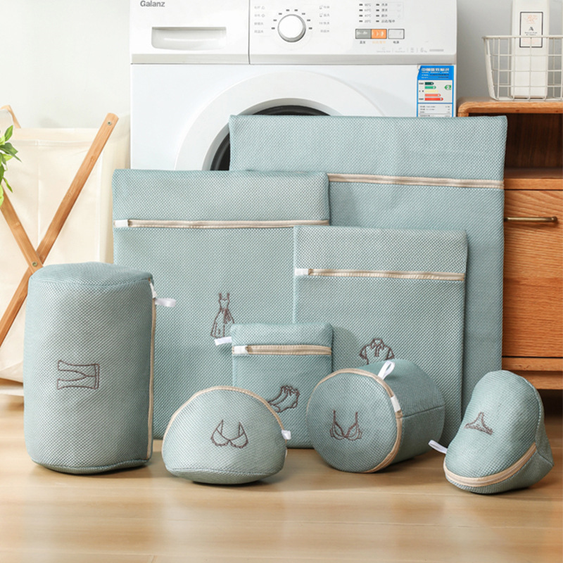 Picture of New 160g sandwich embroidered laundry bag thickened double-layer bra underwear wash bag machine wash mesh bag wash bag