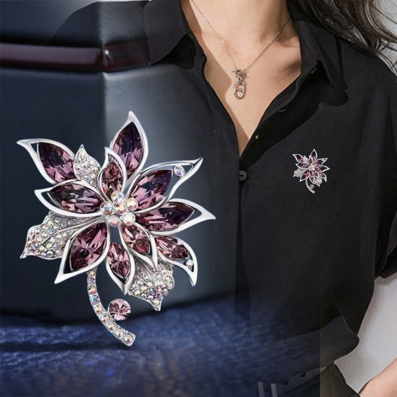 Bauhinia Flower Brooch High-end Niche High-end Women's Silk Towel Buckle Alloy Brooch All-match Small Fragrant Style Diamond Pin