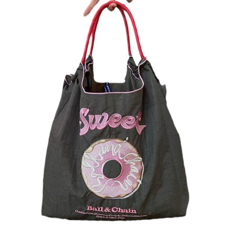 Women's embroidered shopping bag donut large capacity portable canvas bag environmental protection supermarket portable foldable shoulder bag