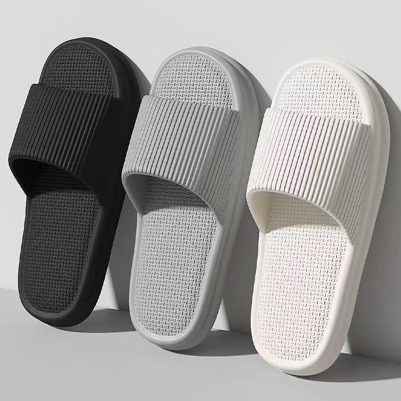 Picture of Slip-on slippers men's summer indoor home home bathroom non-slip soft bottom thick bottom couple slippers for outdoor wear