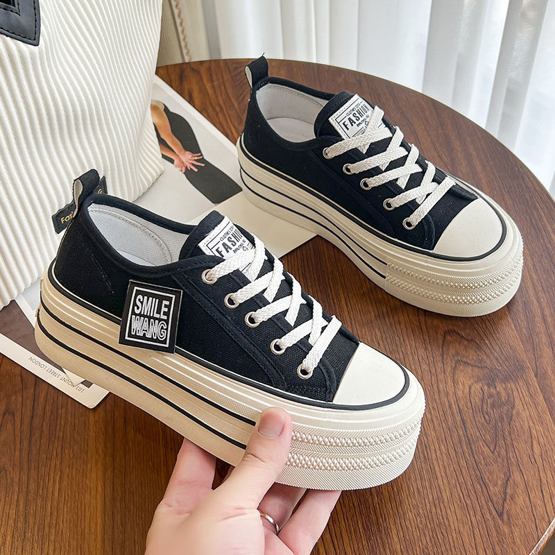 Thick-soled canvas shoes women's 2024 new Korean-style small retro Hong Kong-style canvas shoes low-top board shoes popular lightweight