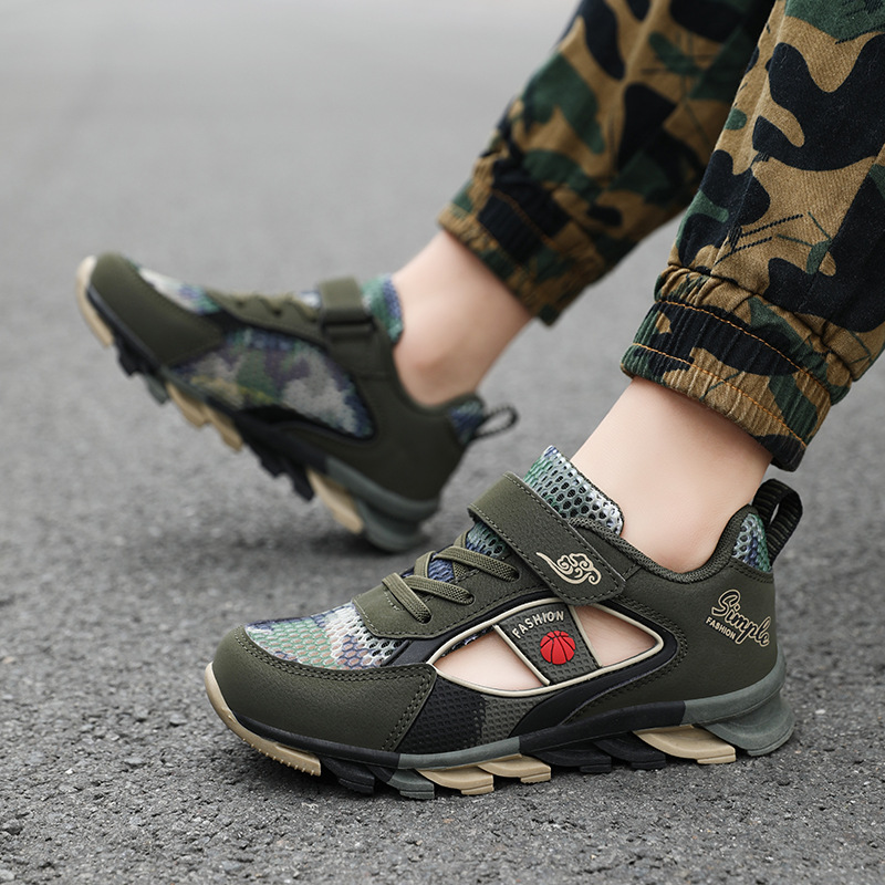 Summer large and medium-sized children's camouflage shoes 2025 spring and autumn third training shoes hollow breathable children's shoes casual sneaker tide