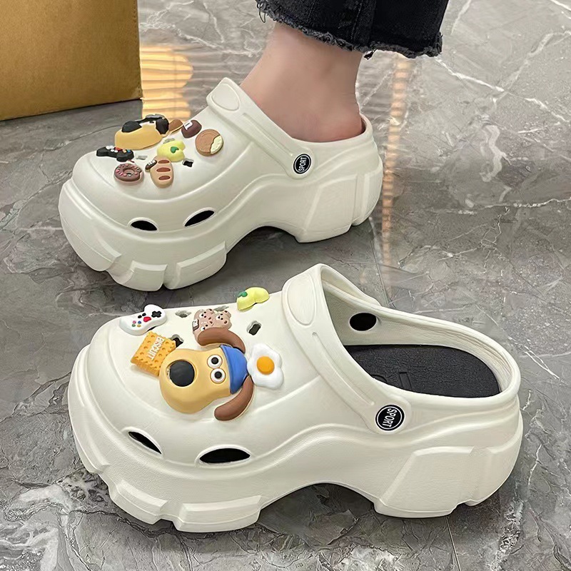 Picture of Baotou EVA hole shoes in 2025 new fashion and versatility student comfortable and casual two-wear non-slip slippers for women's summer