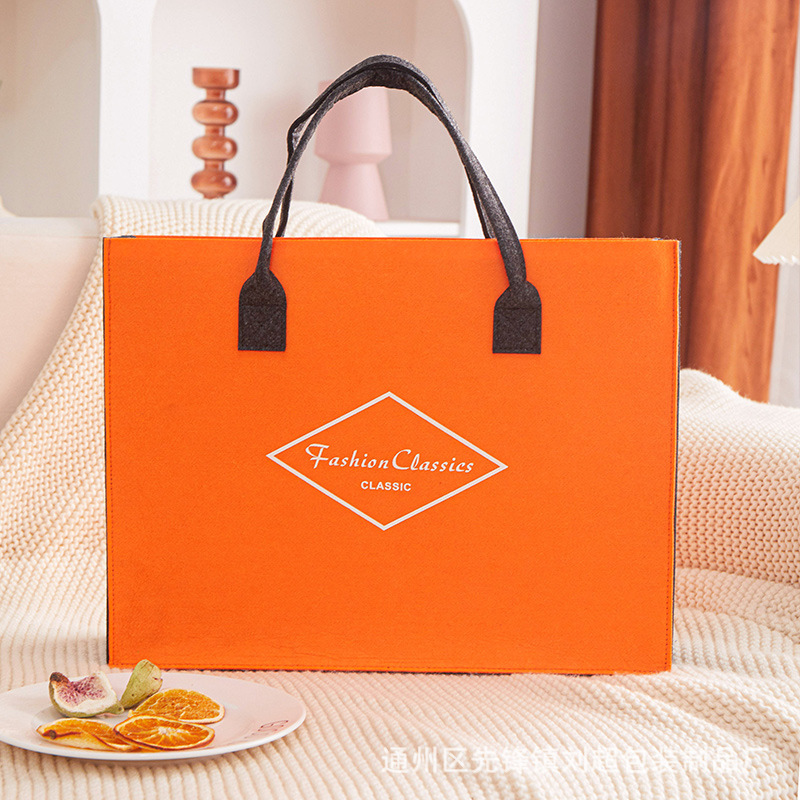Picture of Simple solid color felt handbag holder environmental protection shopping letters all-match bag summer quilt four-piece packaging bag storage bag