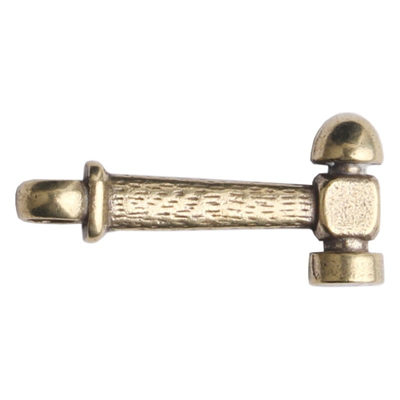 Brass old simulation mini hammer keychain pendant creative locomotive punk style personality pendant copper wholesale