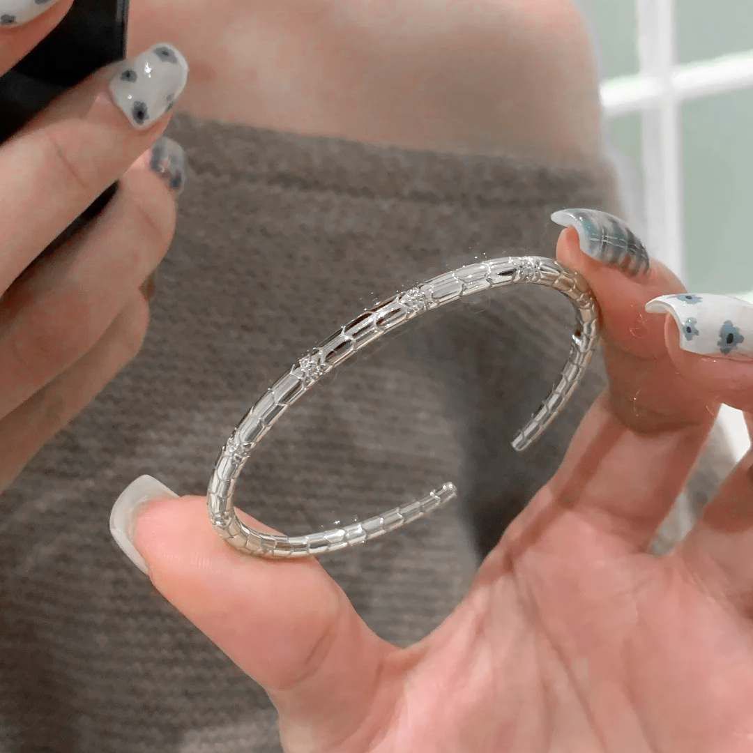 Picture of New Style Benmingnian Ling Sheyuan Ring Bracelet Women's Advanced Ancient Style Simple Zodiac Snake Diamond Opening Bracelet Snake Ring