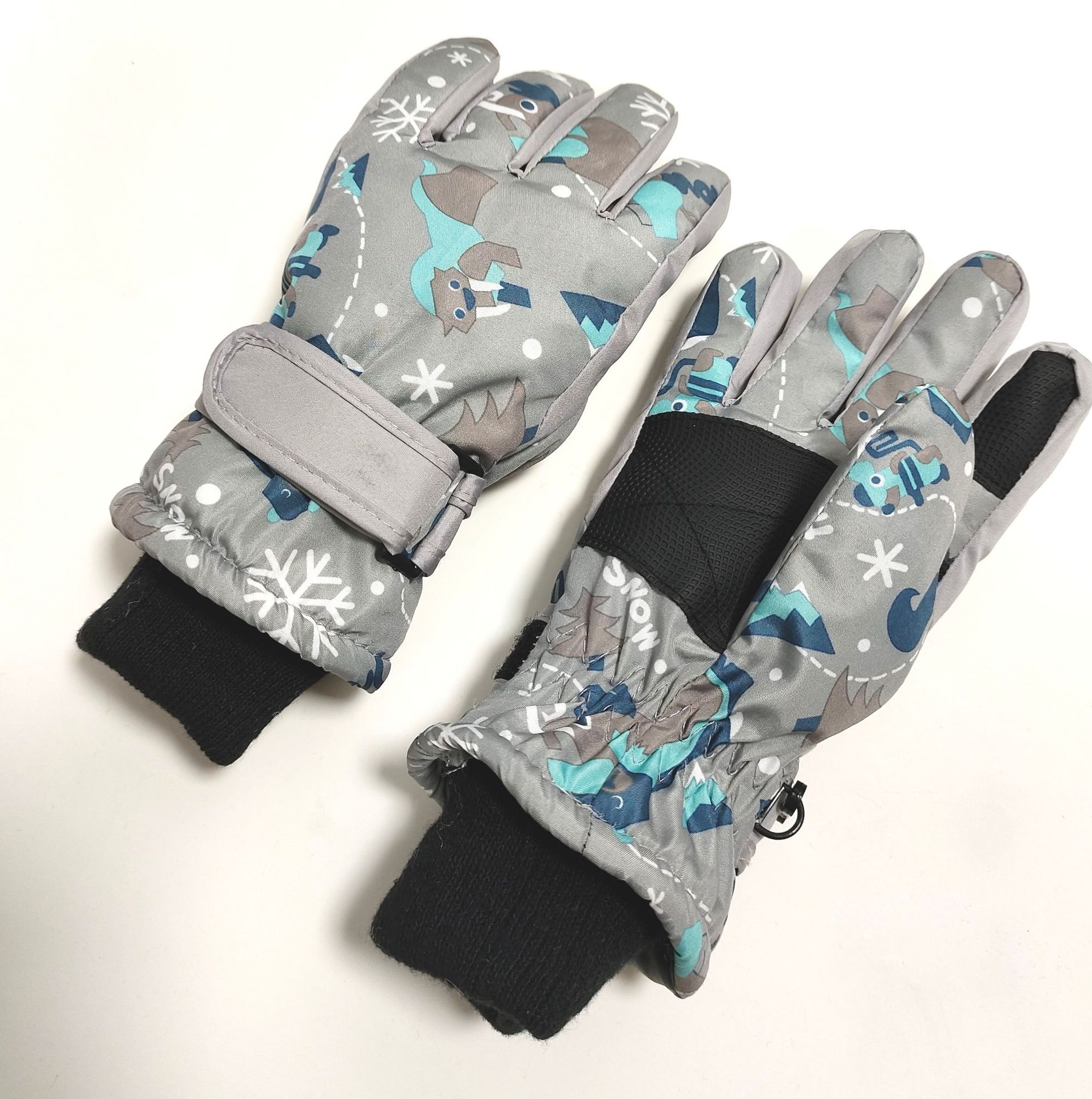 Picture of Ski gloves winter outdoor sports wholesale color children's gloves 9-15 years old warm gloves factory spot