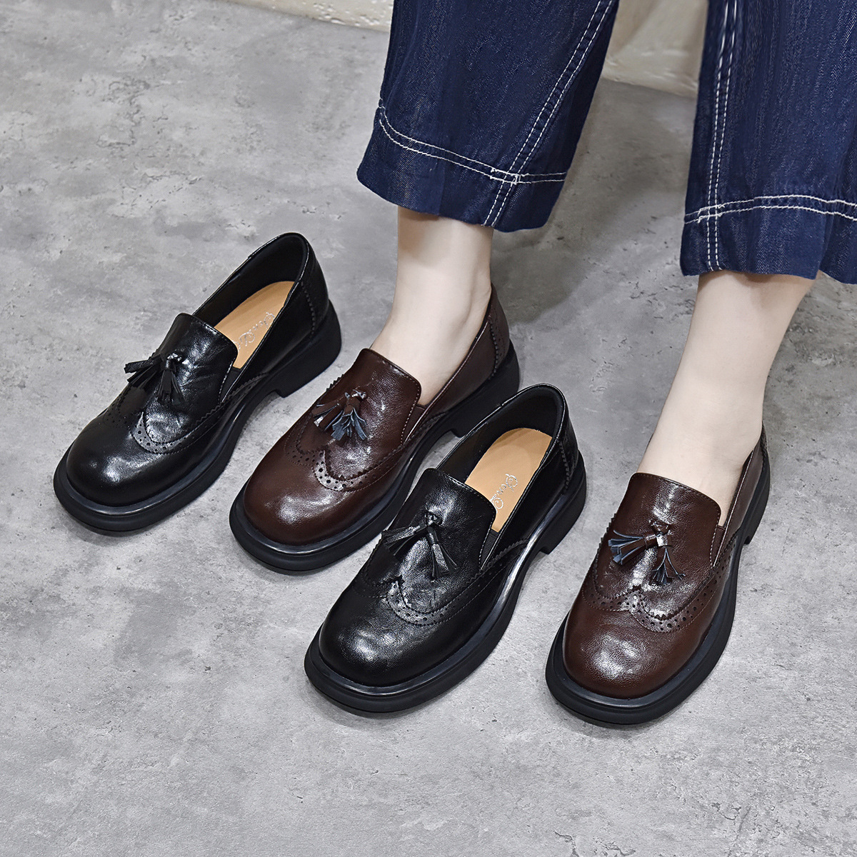 Small Leather Shoes Women's 2024 Autumn and Winter British Style Vintage Brock Carved Tassel Flat Shoes Single-layer Shoes Four Seasons Loafers