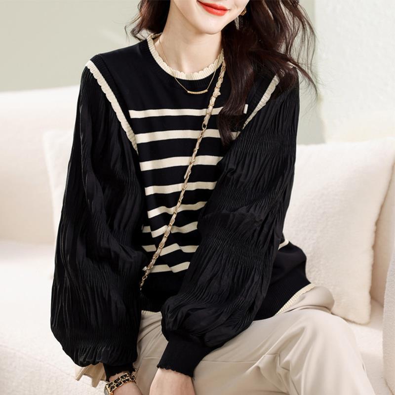Picture of 2024 stitching lace collar sweater autumn new striped lantern sleeve top commuter all-match women's sweater