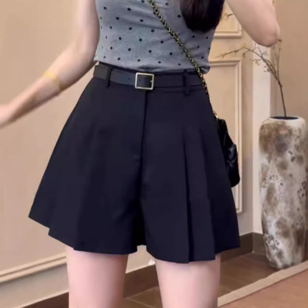 Black Suit Shorts Women's Summer 2024 New High Waist Slimming Thin A- line Wide Leg Pants Skirt