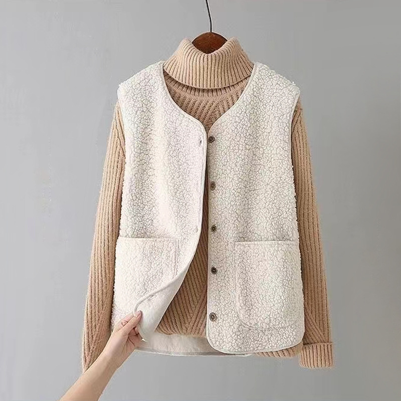 Picture of Lambswool Fleece Vest Jacket for Women, Early Autumn Fashion, Stylish Fur Integrated Outerwear Vest