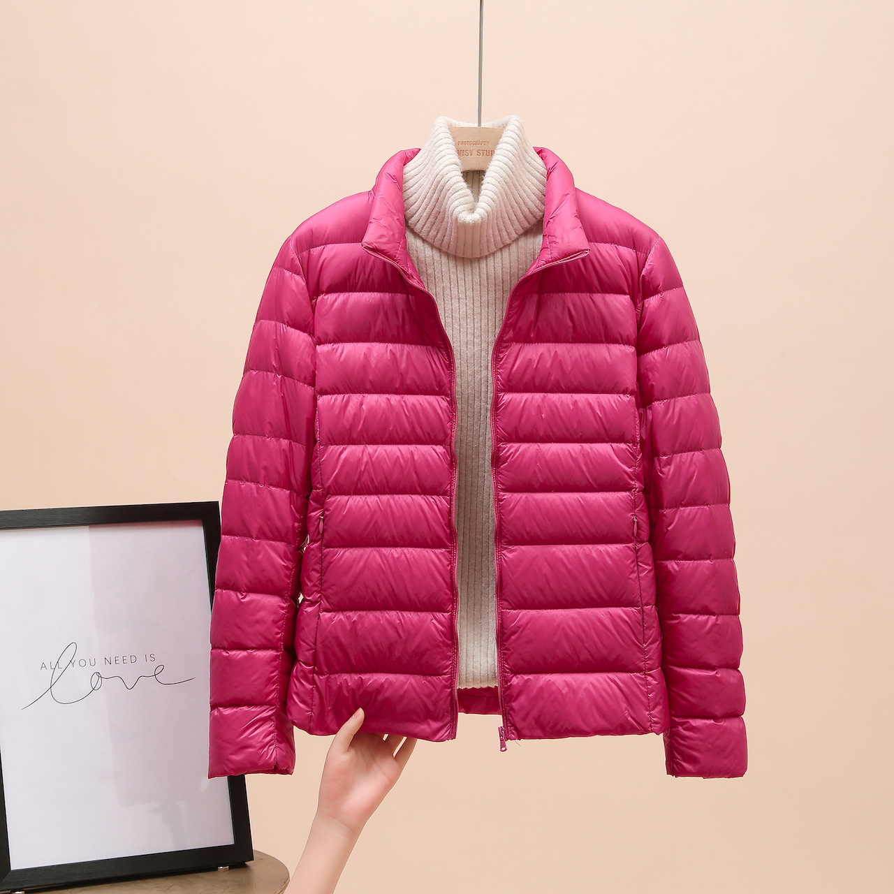 Picture of European Down Jacket Women's 2025 New Short Lightweight Thickened Warm Slim Korean Style White Duck Down Fashion Jacket