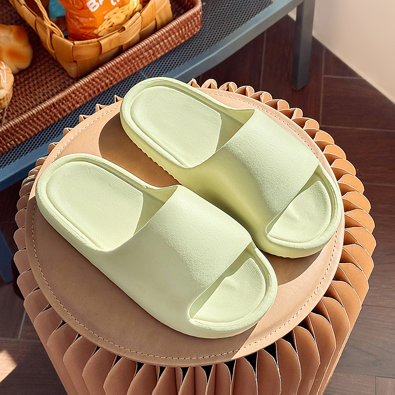 Picture of Cross-border TEMU foreign trade labeling sandals and slippers home indoor one-word drag non-slip eva slippers manufacturers wholesale
