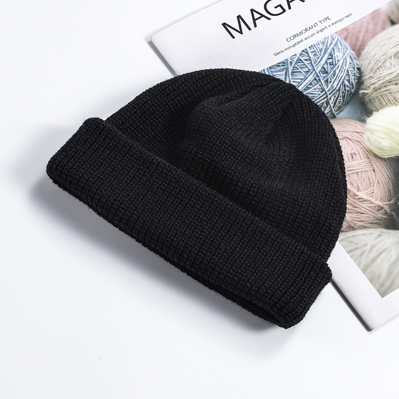 Picture of Melon Skin Hat Men's Korean Style Trendyy Autumn and Winter Woolen Hat Student Fashion Cuffed Yuppie Cold Hat Women's Brimless Knitted Hat