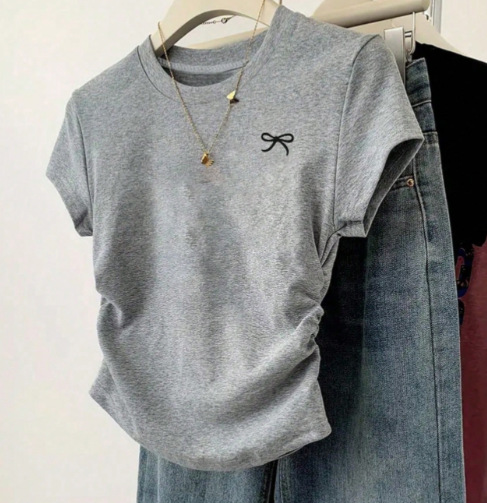 Picture of In-Stock Cute Style Regular Shoulder Short-Sleeve T-Shirt with Printed Waist, Slimming, Versatile Korean Version, Slim Fit, Plus-Size, Slightly Chubby Top for Summer