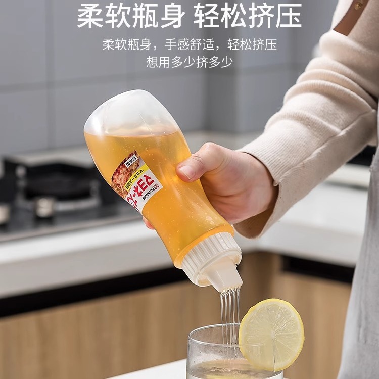Picture of Squeeze sauce bottle food grade tomato sauce salad sauce porous squeeze bottle press bottle jam bottle salad bottle in stock wholesale