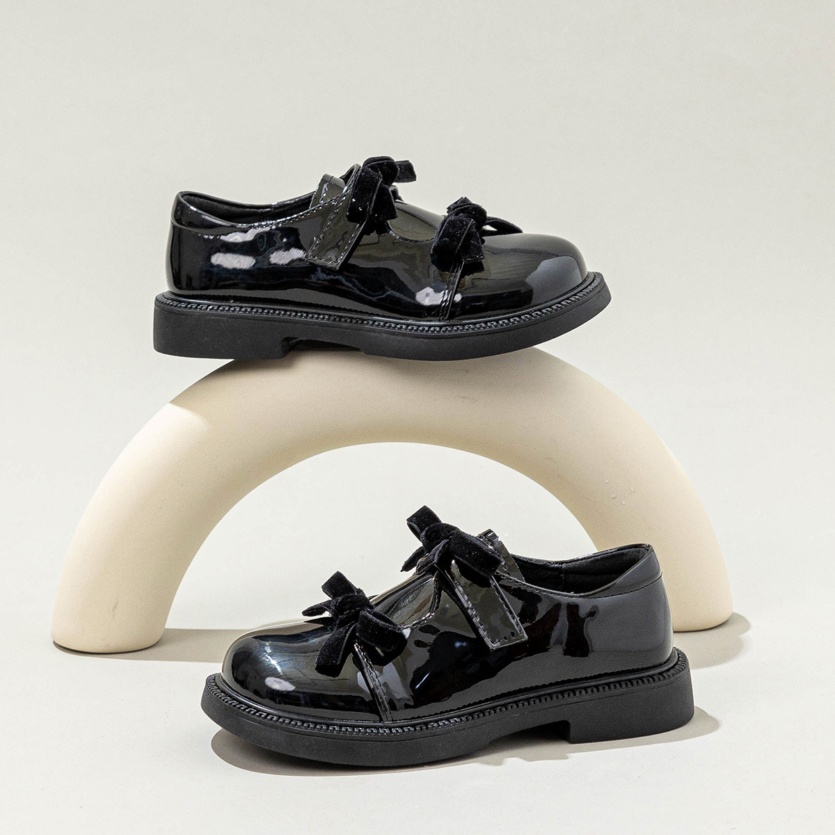 Girls Princess Shoes 2024 New Spring Children's Small Black Leather Shoes Soft Bottom Big Children's Shoes British Style Mary Jane Shoes