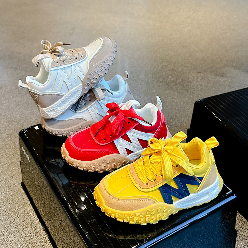 Soft-soled German training shoes, running girls, middle and adult children, new children's sneakers in the spring and autumn of 2025, daddy shoes red