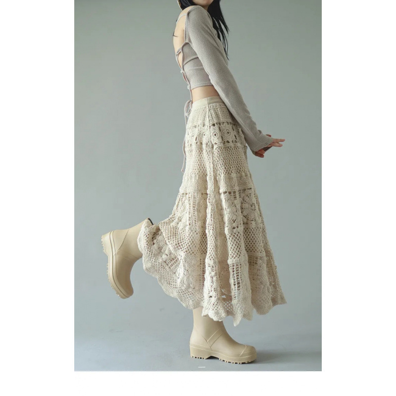 Retro Cut Out Crochet Gentle Elastic Waist A-Line Skirt 2025 New Lace High Waist Slimming Look Hip Long Skirt