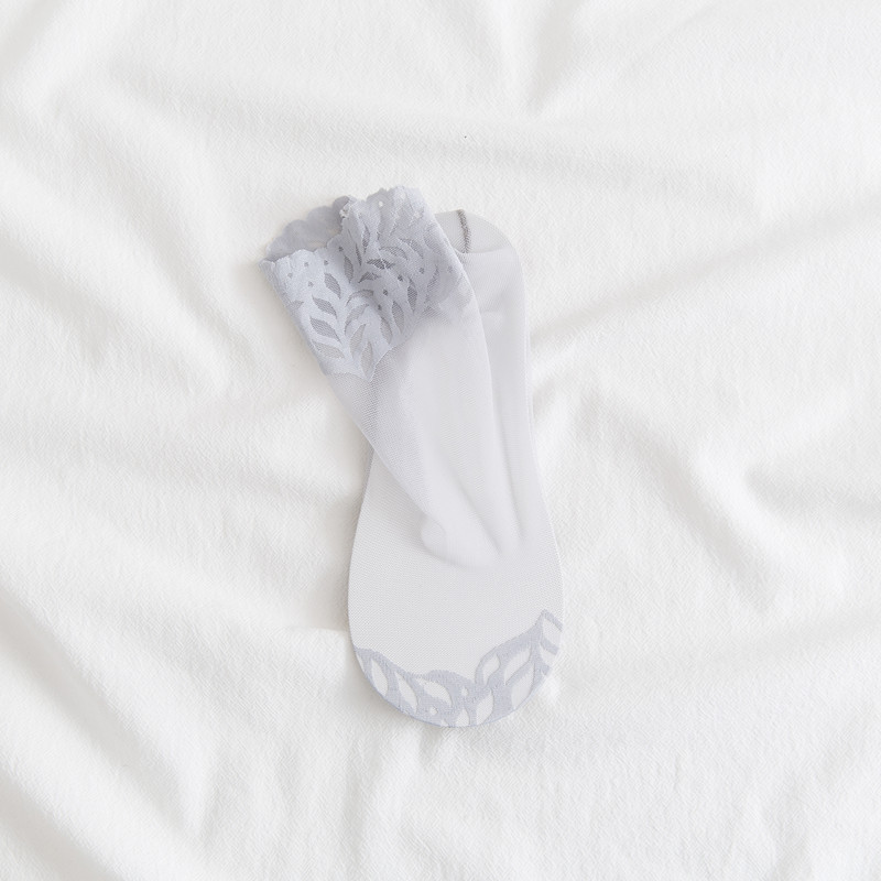 Picture of New lace short socks thin cotton mid-tube stockings spring and summer sweat-absorbent non-slip invisible boat socks ladies socks