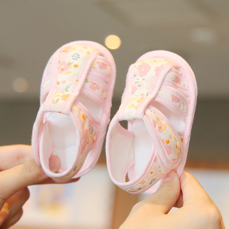 Picture of Baby Toddler Shoes Summer Sandals Breathable Anti-drop Soft Sole Outer Wear Cute Cartoon Boys and Girls Baby Newborn Shoes
