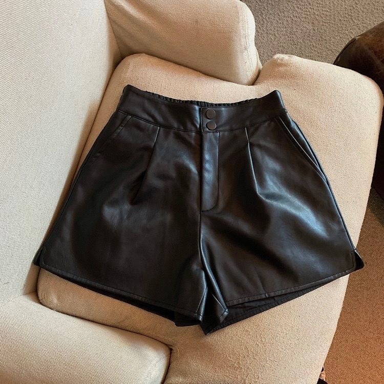 Black PU leather shorts for women, 2025 new spring/autumn hot girl casual high-waist slimming loose wide-leg shorts