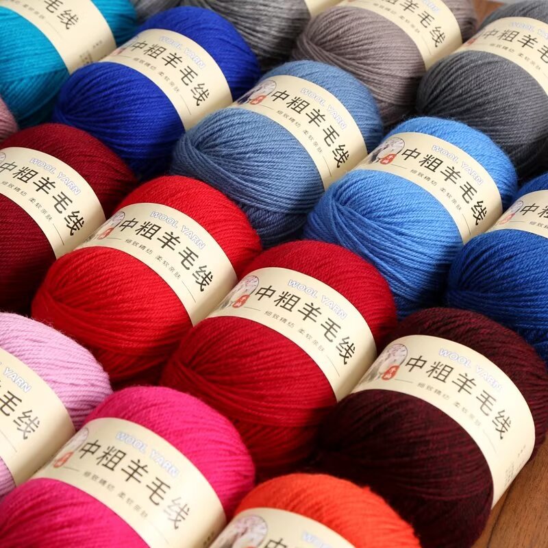 Four strands of thick wool line manufacturers wholesale plain hat line scarf line sweater line soft thick warm two taels
