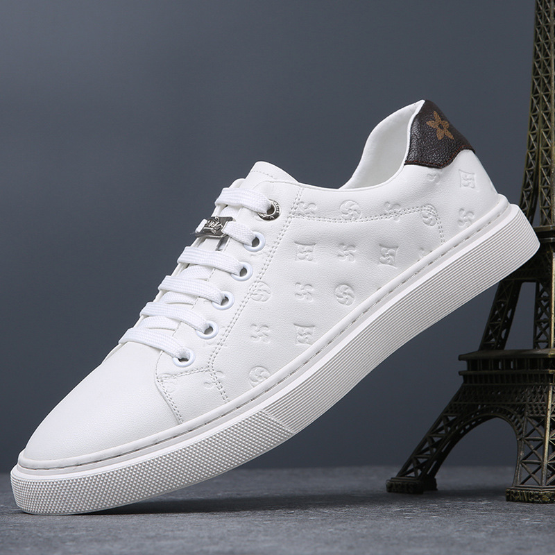Picture of 2025 Autumn New Trendy Versatile Men's White Shoes British Style Breathable Casual Korean Style Soft Leather Sneakers Men's Trendy