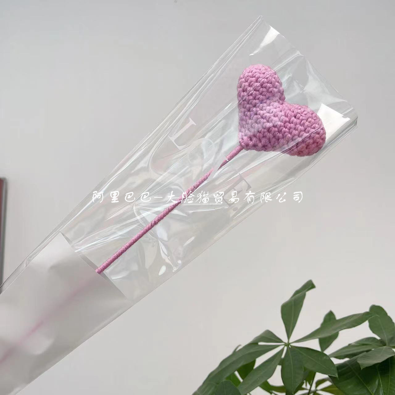 Picture of Finished Hand-Knitted Rose Artificial Flower Knitting Flower Handmade Flower DIY Wool Knitting Homemade Crochet Bouquet