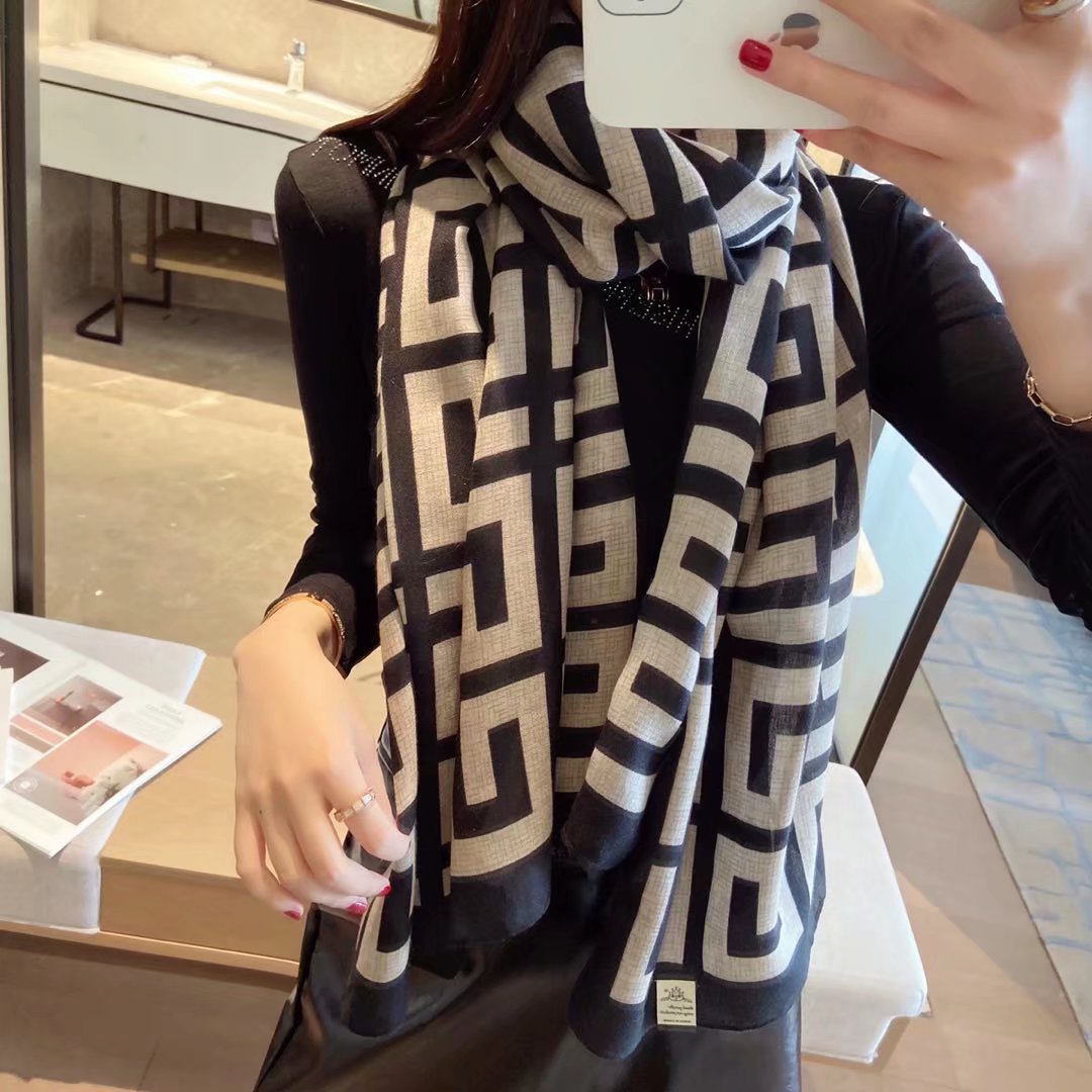 European and American ins Cotton and Linen Scarf Spring and Autumn Scarf Women's Sunscreen Shawl Beach Towel Warm Cross-border Foreign Trade