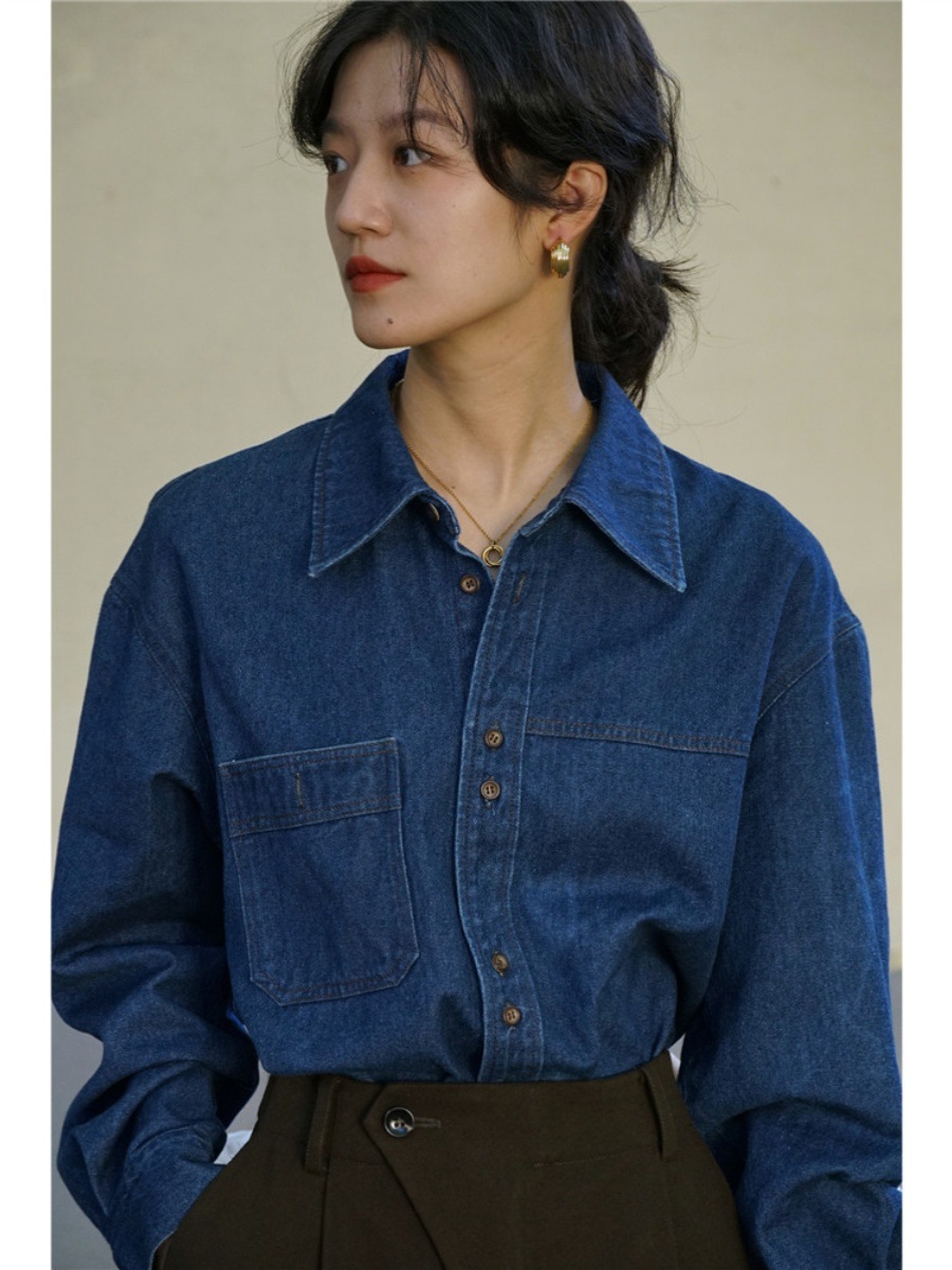 Retro Hong Kong style washed blue Denim shirt for women Spring and Autumn new design sense niche Denim shirt coat for women