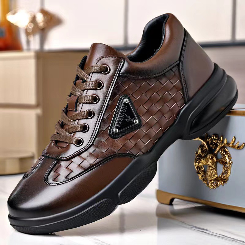 Leather casual shoes men's 2025 new Korean version of black business leather shoes round soft bottom breathable lace-up men's shoes wholesale