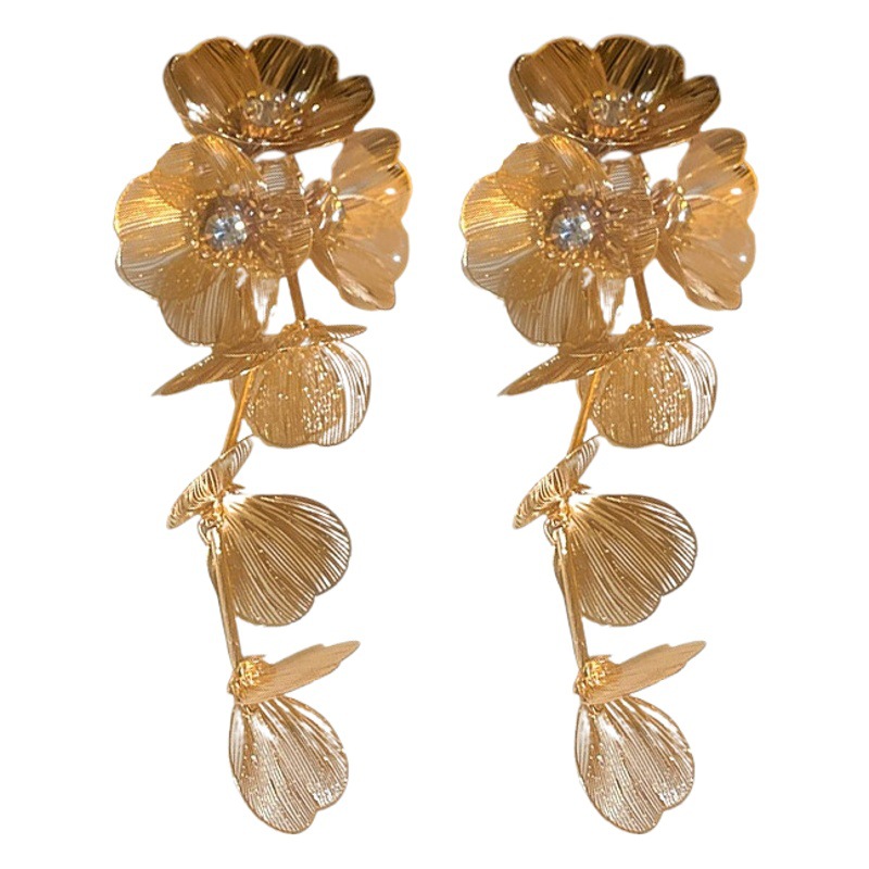 Flower Tassel Earrings European and American Exaggerated Heavy Metal Long Earrings Fashion High-end Bridal Dress Ear Jewelry Women