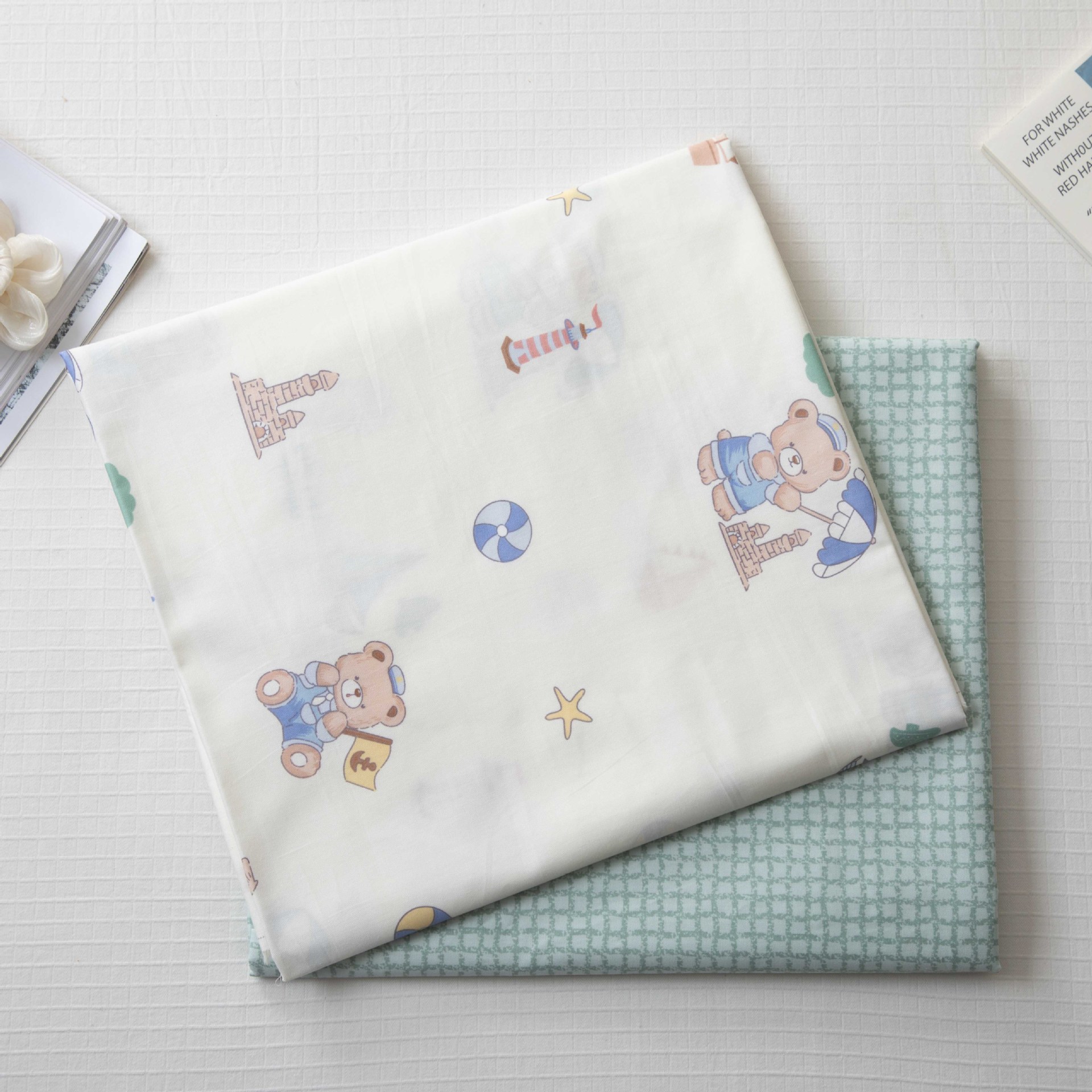 Wholesale Supply of 133*72 Twill Printed Cloth Cartoon 40 Count Cotton Cloth 1.6m Width