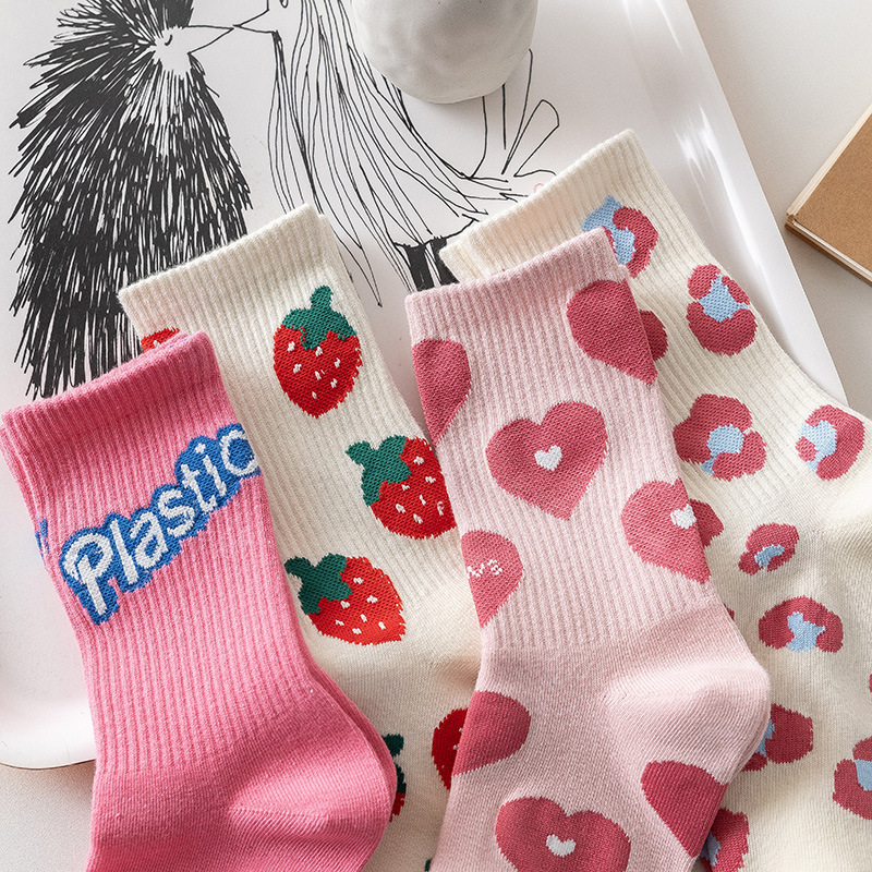 Spring and Autumn Pink Letter Love Strawberry Socks Women's Fashion Easiest for Match Japanese Style Cute Ins Trendy Stockings Mid-Tube Socks