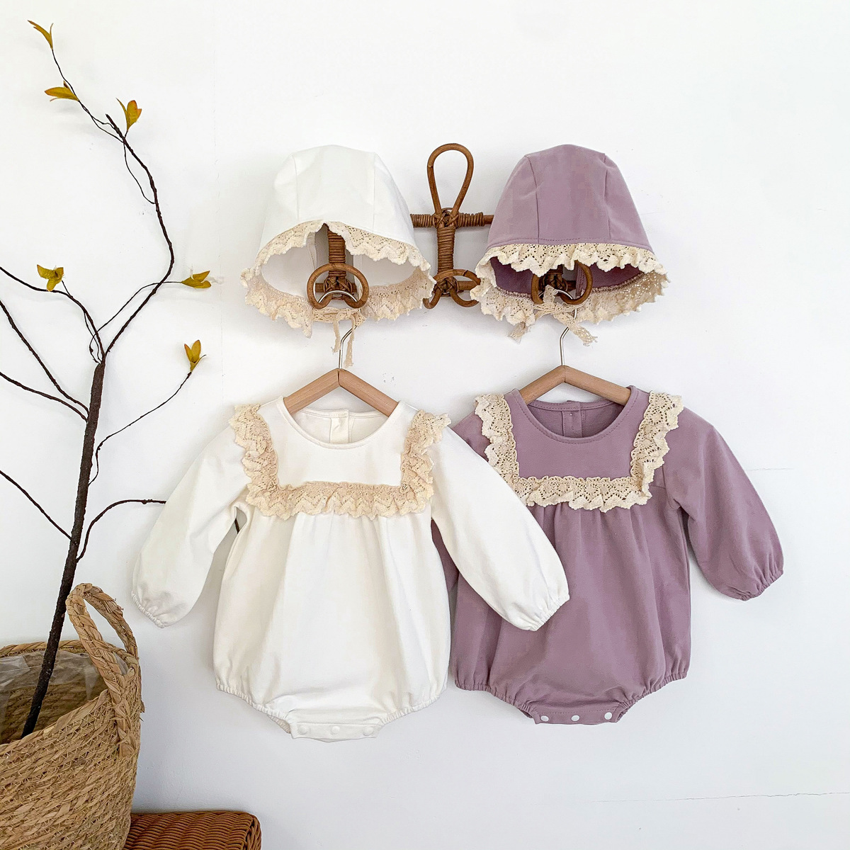 Picture of 2025 Spring Korean Style Baby Jumpsuit for Baby Girl Long-Sleeved Lace Collar Romper Bag Fart Clothing with Hat