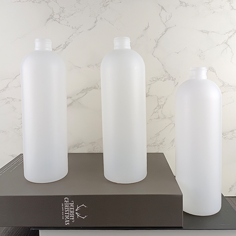 Factory direct 24 teeth 500ml round shoulder bottle HDPE transparent white daily chemical packaging shower gel shampoo bottled