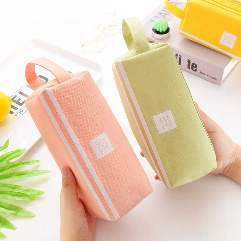 Picture of Portable Stationery Bag Double-layer Oxford Cloth Double-pull Pencil Bag Simple Large Capacity Primary and Secondary School Students Portable Zipper Pencil Bag