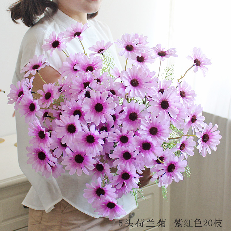 Picture of 5 heads Dutch Daisy small Daisy Persian artificial flower silk flower small wild chrysanthemum false flower Daisy decoration wedding wholesale