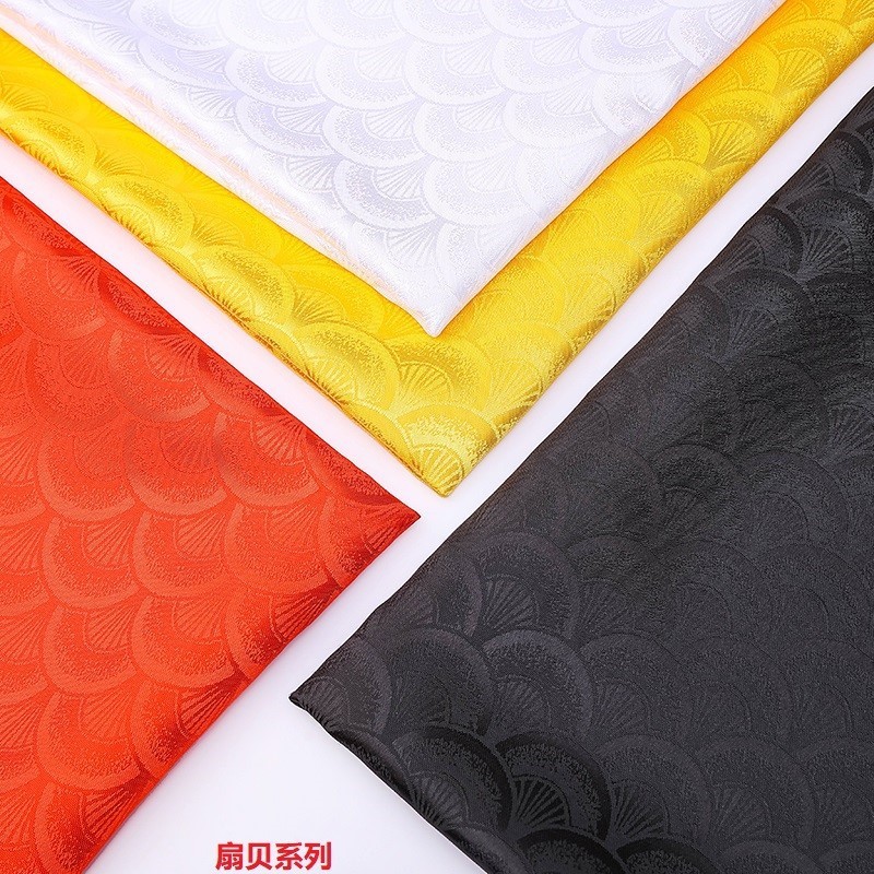 Bright silk shiny dragon scales, fish scales, general's armor, fans, flower scallops, Japanese style gift boxes, mounted paper, bound jacquard cloth