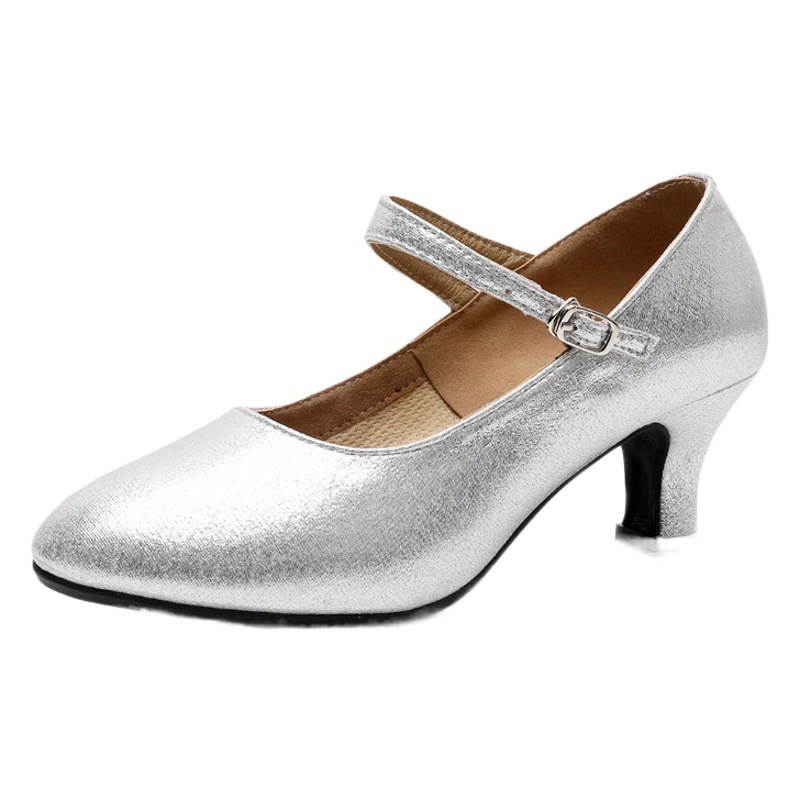Modern dance shoes soft bottom dance shoes square dance shoes friendship dance shoes dance shoes GB manufacturers a generation of hair