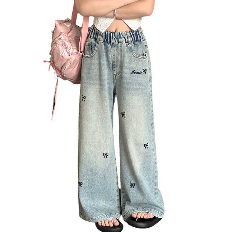 Picture of 2506 Bow Embroidered Jeans