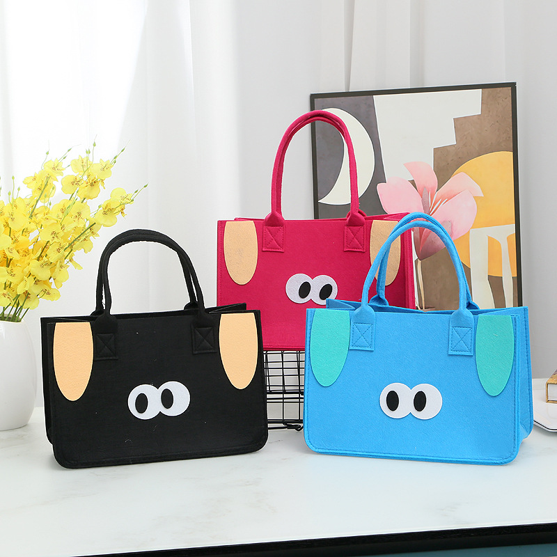 Picture of Felt Bag Custom Accompanying Gift Cartoon Felt Handbag One-year-old Hundred-day Banquet Handmade Felt Handbag Gift Bag