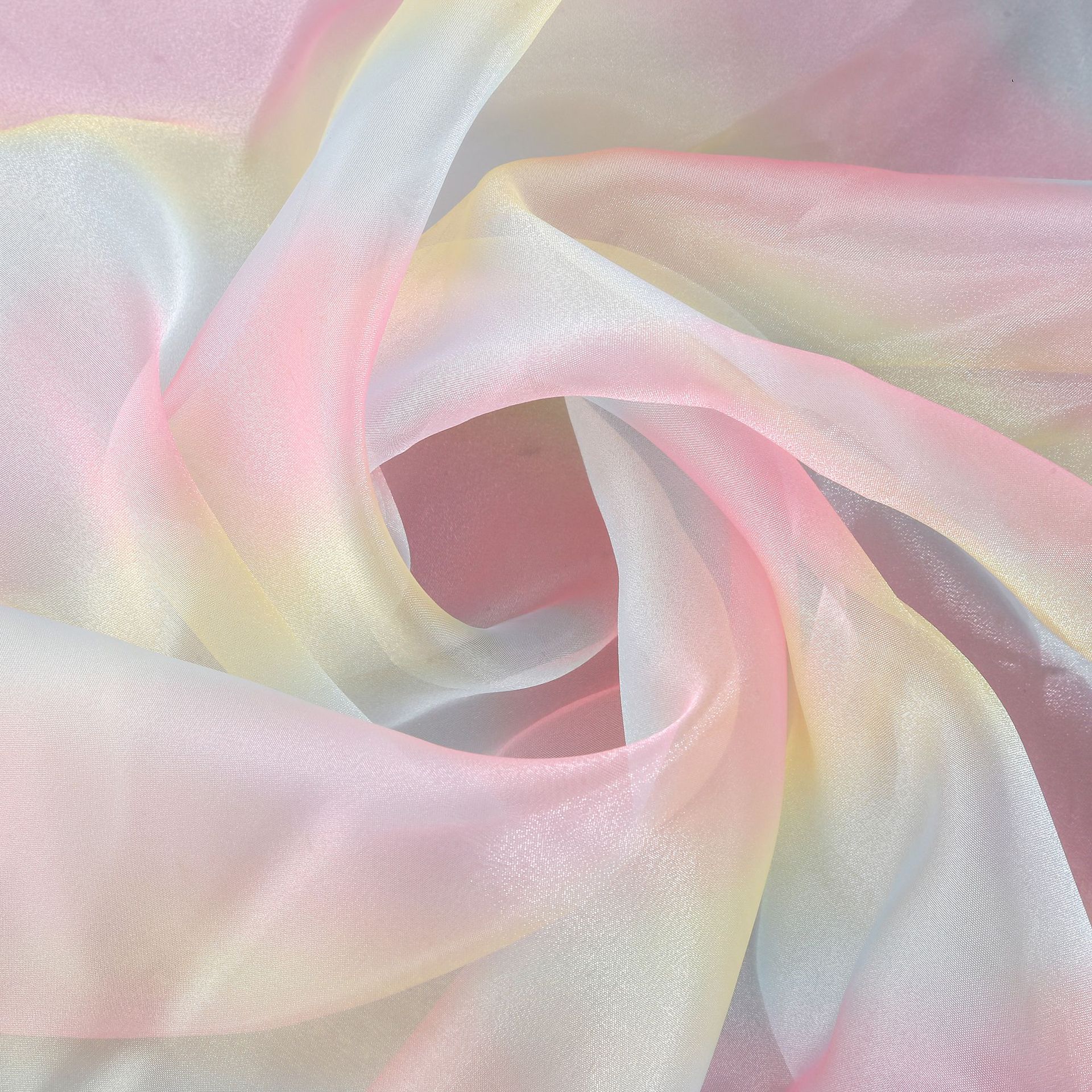 Gradient organza fabric puffy skirt wedding dress rainbow mesh fashion skin-friendly tulle clothing fabric wholesale